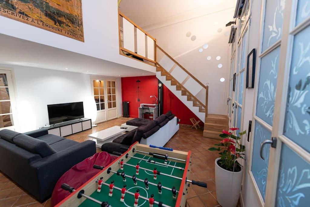 Anna-Maria : Grand Appartement 10 Personnes+Parking Prive -Actif+ Location- Marselha Exterior foto